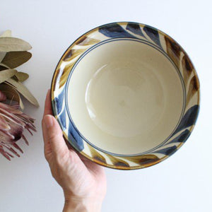 Toshin Kiln Ramen Bowl Deigo Arabesque  | Tsuboya Ware Yachimun-Detail2