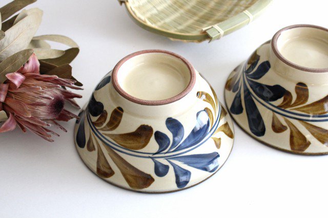 Toshin Kiln Ramen Bowl Deigo Arabesque  | Tsuboya Ware Yachimun-Detail3