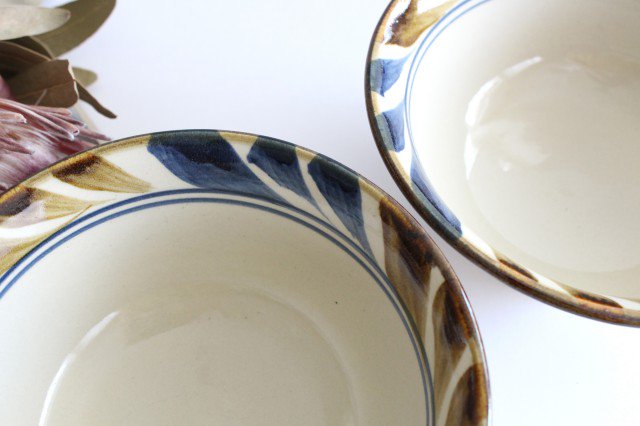 Toshin Kiln Ramen Bowl Deigo Arabesque  | Tsuboya Ware Yachimun-Detail4