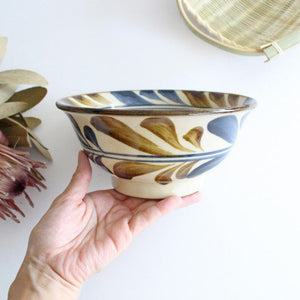 Toshin Kiln Ramen Bowl Deigo Arabesque  | Tsuboya Ware Yachimun-Detail6