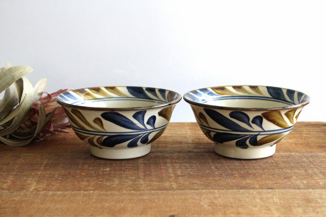 Toshin Kiln Ramen Bowl Deigo Arabesque  | Tsuboya Ware Yachimun-Detail8