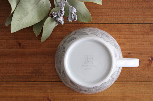 Mug Gray Daisy | Hasami Ware