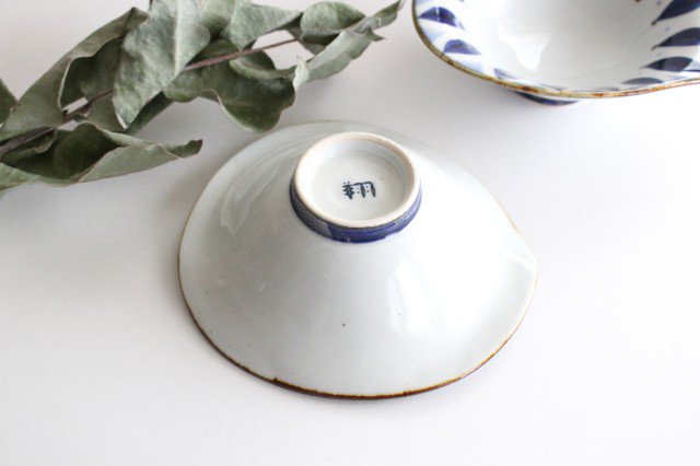 Deformed Bowl Petal M | Serving Bowl Hasami Ware