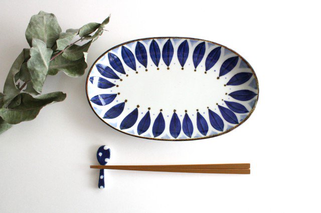 Oval Plate Petal | Hasami Ware