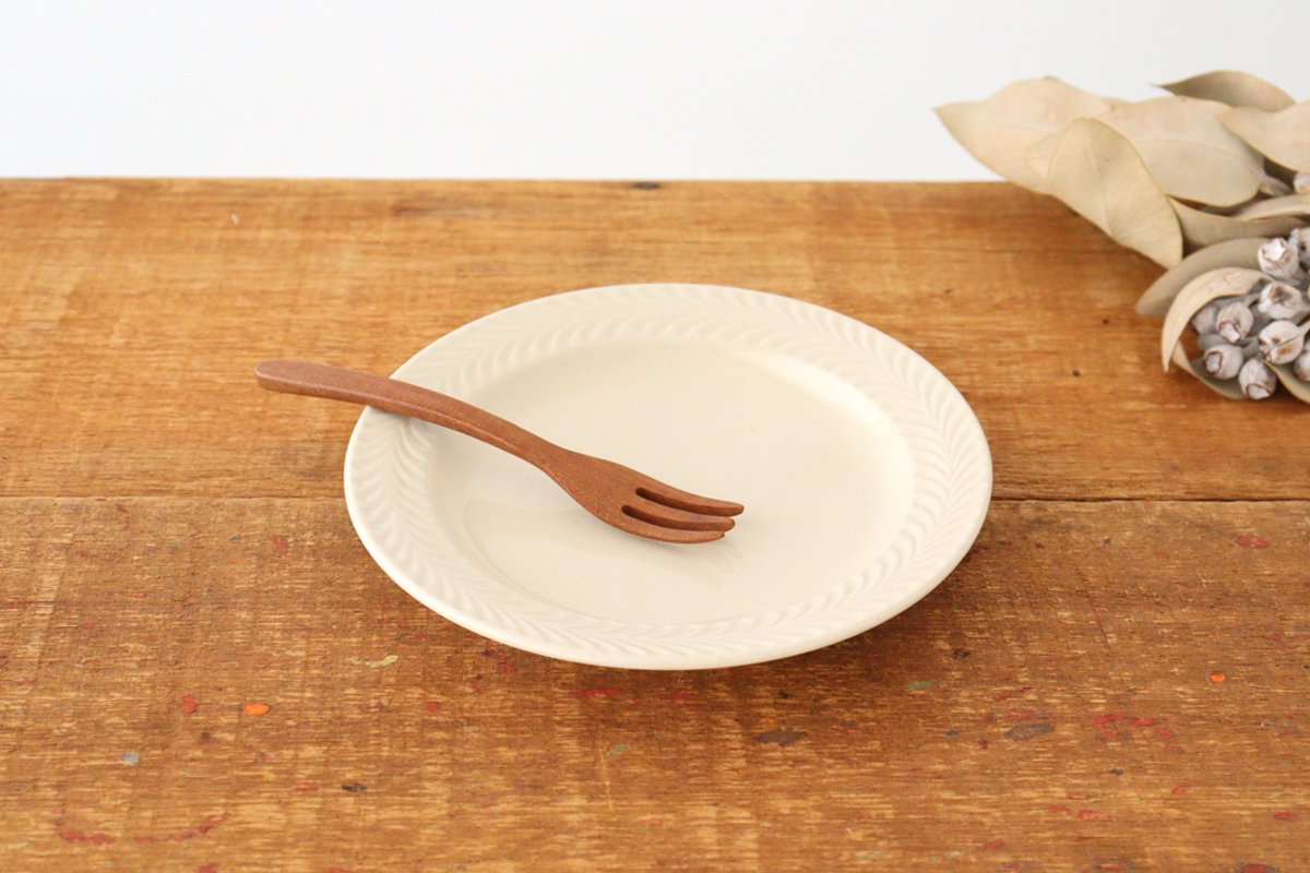 Round Plate Rosemary Ivory 17.5㎝/6.9in | Hasami Ware