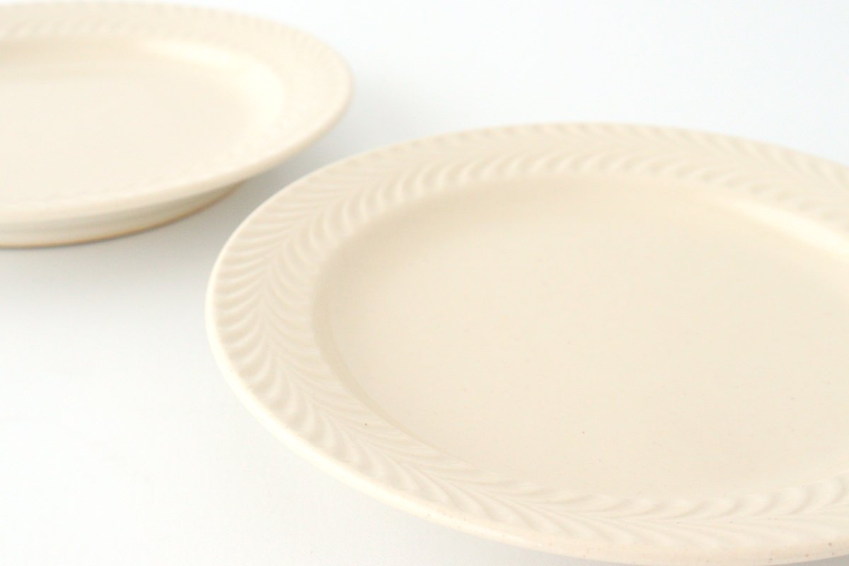 Round Plate Rosemary Ivory 17.5㎝/6.9in | Hasami Ware