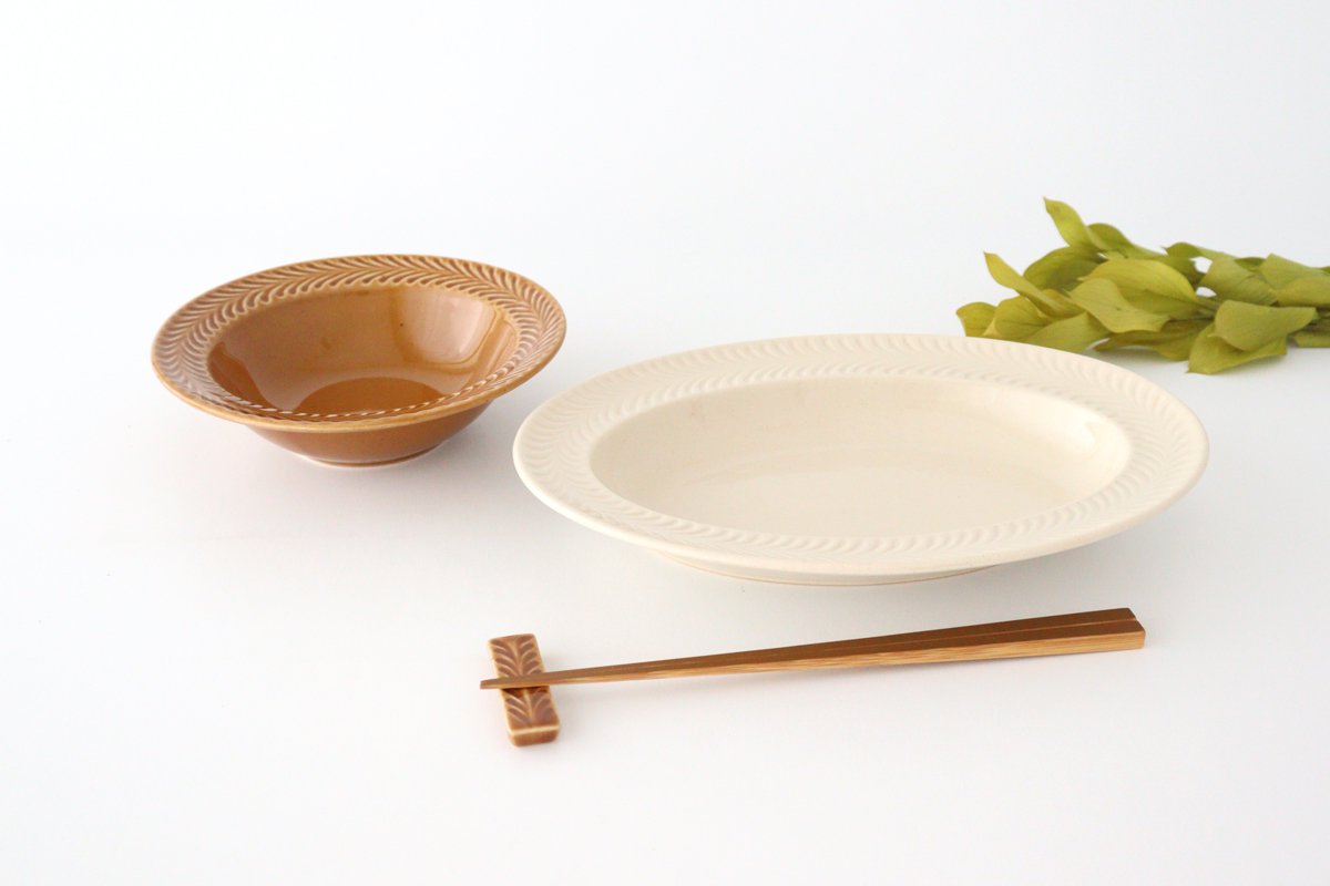 Oval Plate Rosemary Ivory | Hasami Ware
