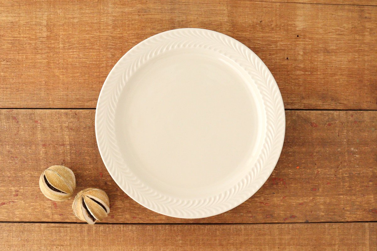 Round Plate Rosemary Ivory 24㎝/9.4in | Hasami Ware