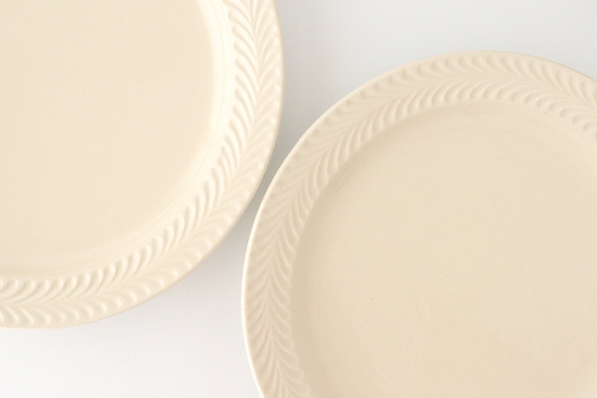 Round Plate Rosemary Ivory 24㎝/9.4in | Hasami Ware