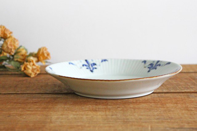 Koyo Kiln LEAVES Round Plate Shinogi 16.5cm/6.5in | Arita Ware-Detail3