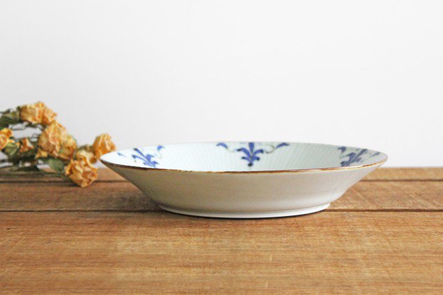 Koyo Kiln LEAVES Round Plate Shinogi 21cm/8.3in | Arita Ware