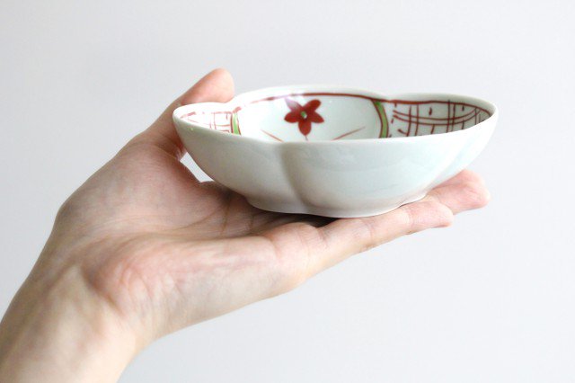 Koyo Kiln Oval Small Bowl Red Flower | Kobachi Arita Ware
