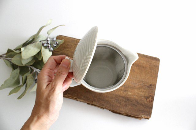 ORIME Japanese Teapot Herringbone White Large | Kyusu Hasami Ware-Detail8