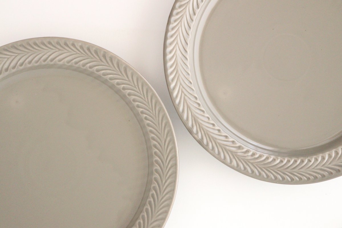 Round Plate Rosemary Gray 24㎝/9.4in | Hasami Ware