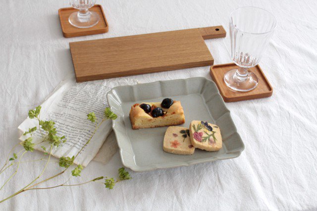 Square Plate White Small 18cm/7.08in | Sushi Plate Hasami Ware