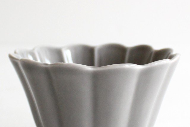 10cm bowl gray porcelain Kikuwari Hasami ware