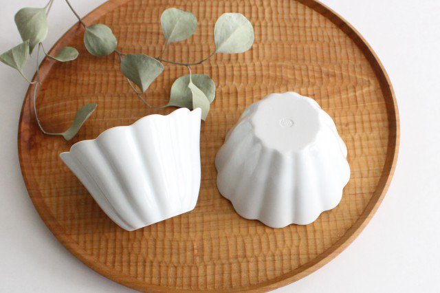 10cm bowl white porcelain Kikuwari Hasami ware