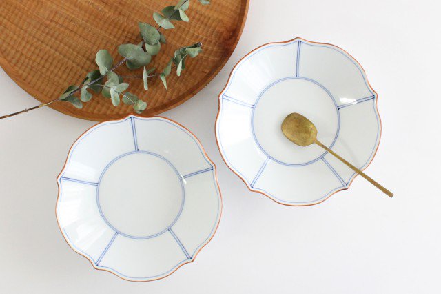 Flower-shaped Bowl Brown-Rimmed | Hasami Ware