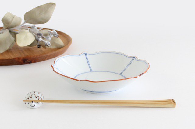 Flower-shaped Bowl Brown-Rimmed | Hasami Ware