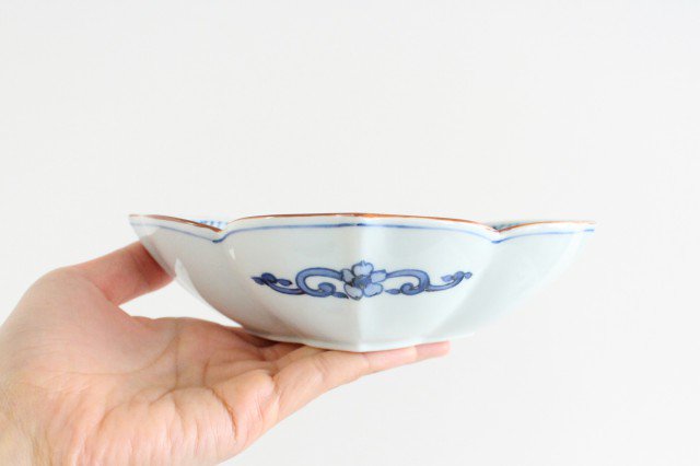Flower-shaped Deep Bowl Blue Rim | Serving Bowl Hasami Ware
