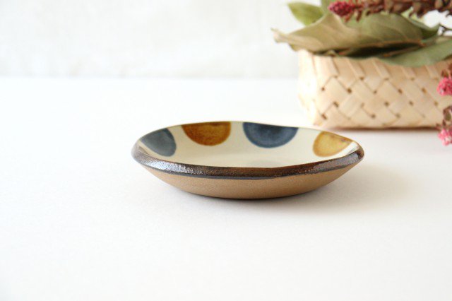 Toshin Kiln Round Plate Brown and Blue Dots 15cm/5.9in | Tsuboya Ware Yachimun-Detail14