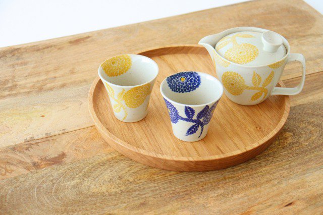 Japanese Teapot with Yellow Dahlia | Kyusu Hasami Ware