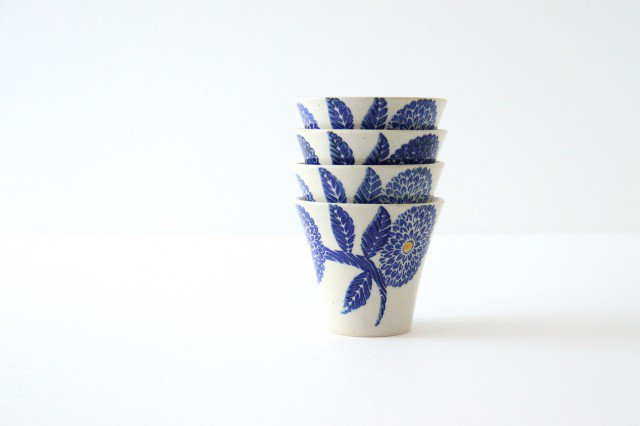 Japanese Cup Blue Dahlia | Yunomi Hasami Ware