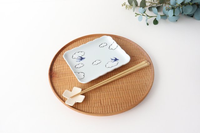 Square plate porcelain cloud swallow Arita ware-Detail2