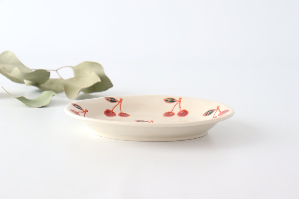 Oval Plate Cherry | Hasami Ware