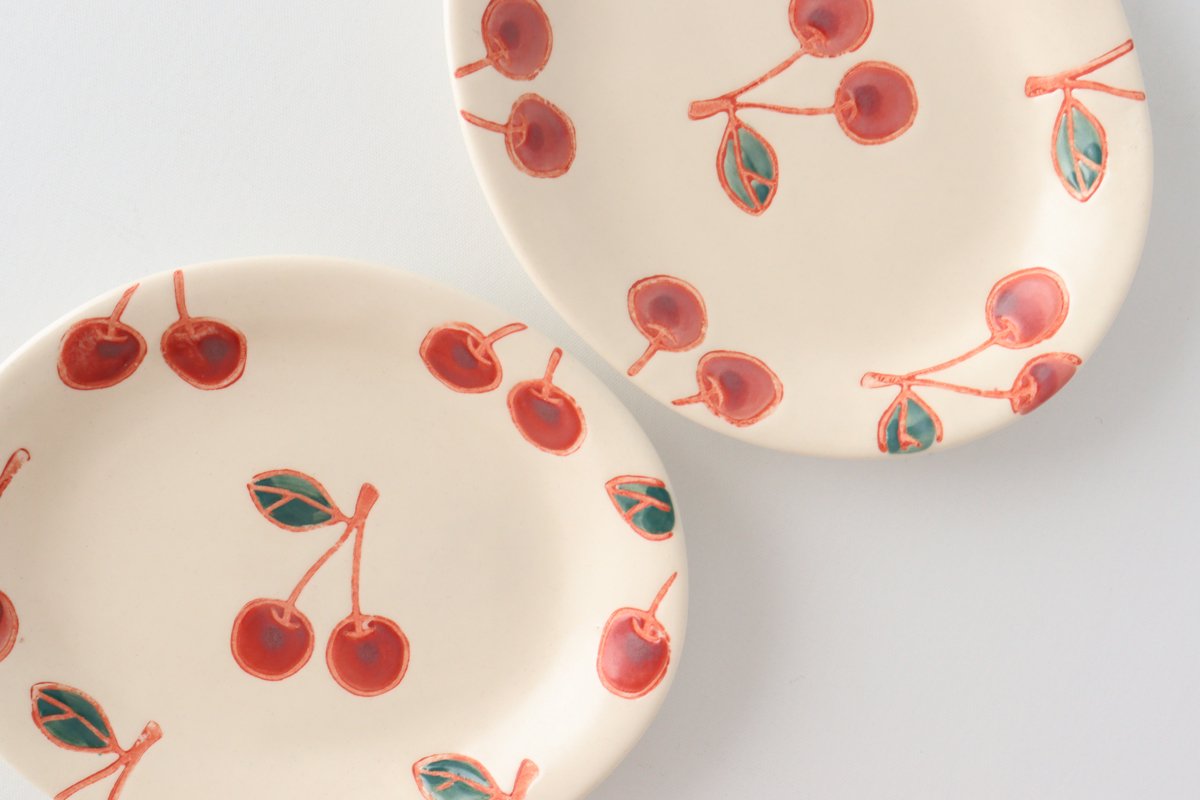 Oval Small Plate Cherry | Hasami Ware