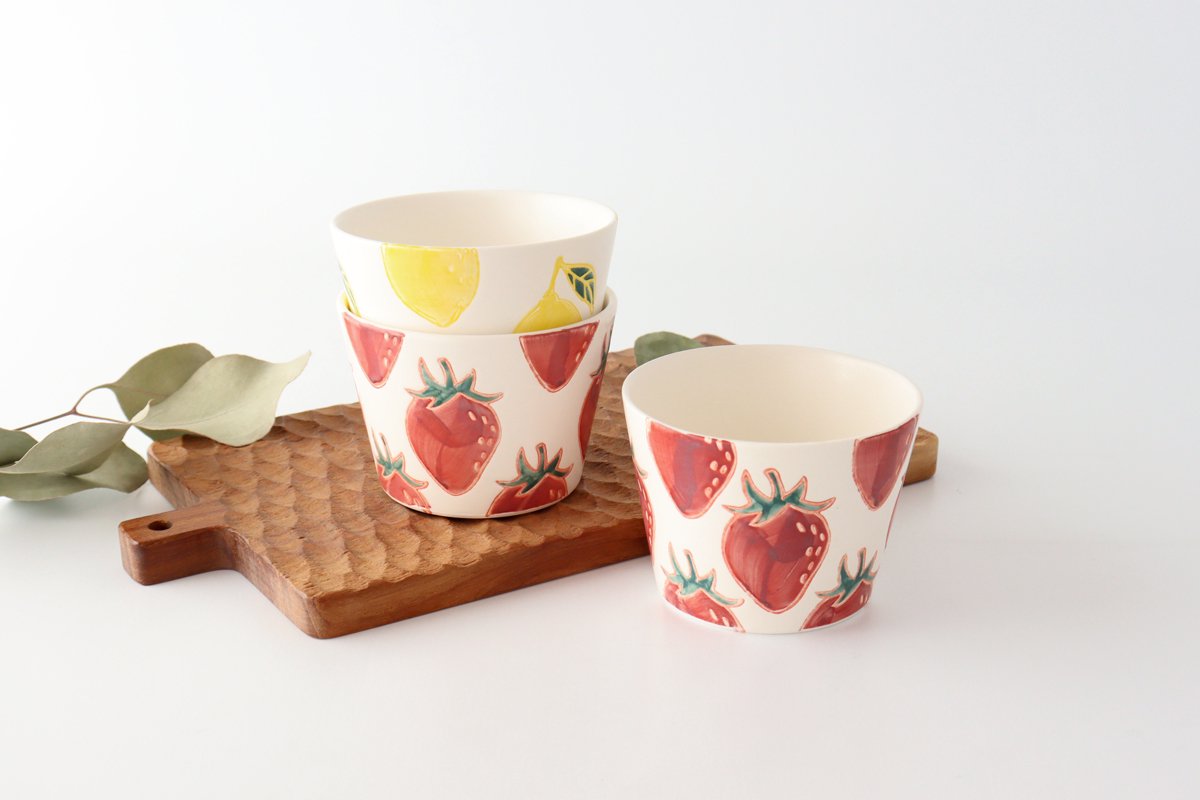 Small Bowl Strawberry | Kobachi Hasami Ware