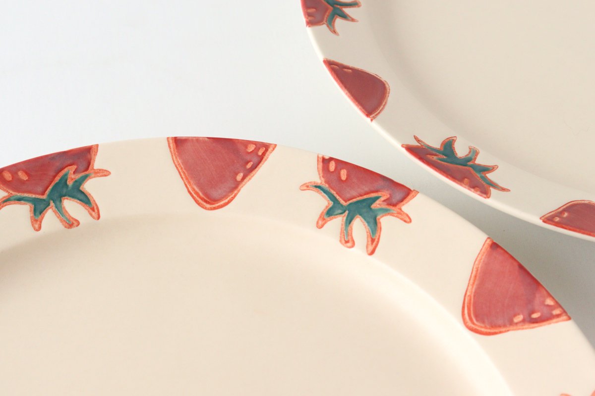 Plate L strawberry porcelain fruits Hasami ware