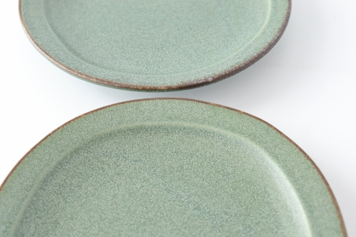 Serving plate green porcelain kei Mino ware