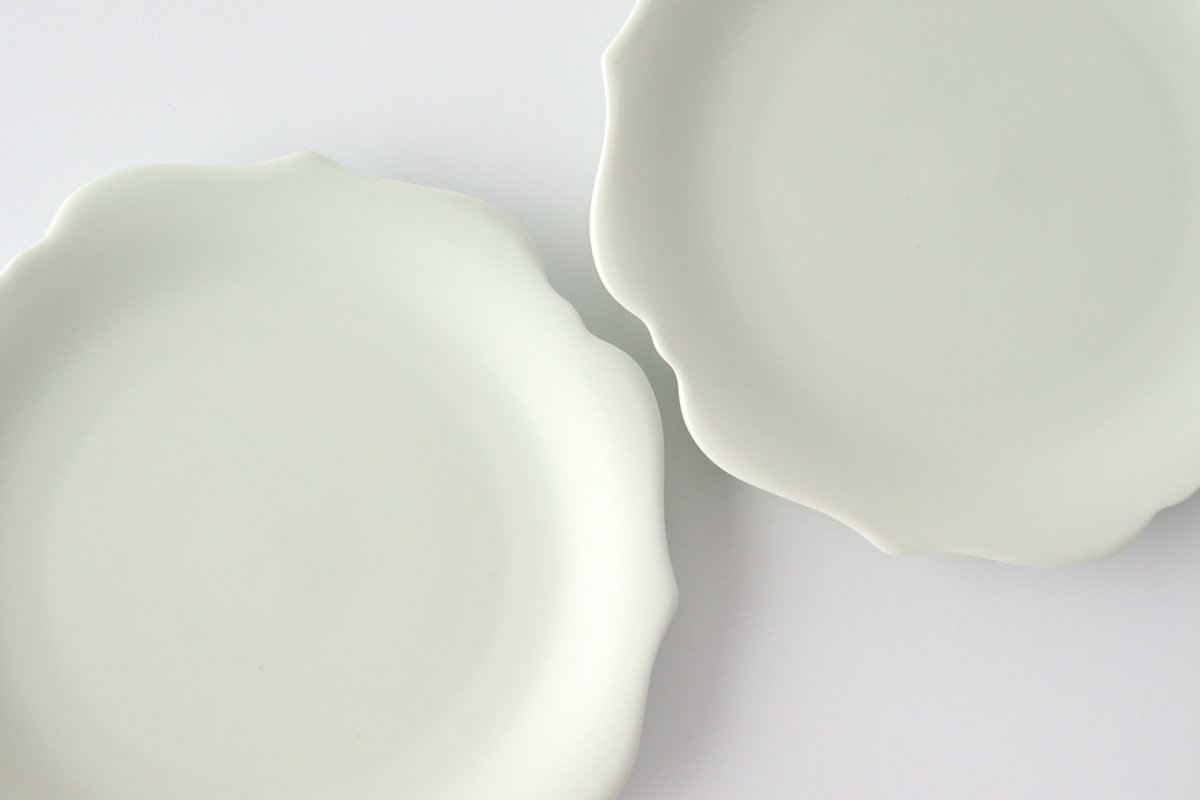 aoi Flower-shaped Pate Blue and White | Mino Ware