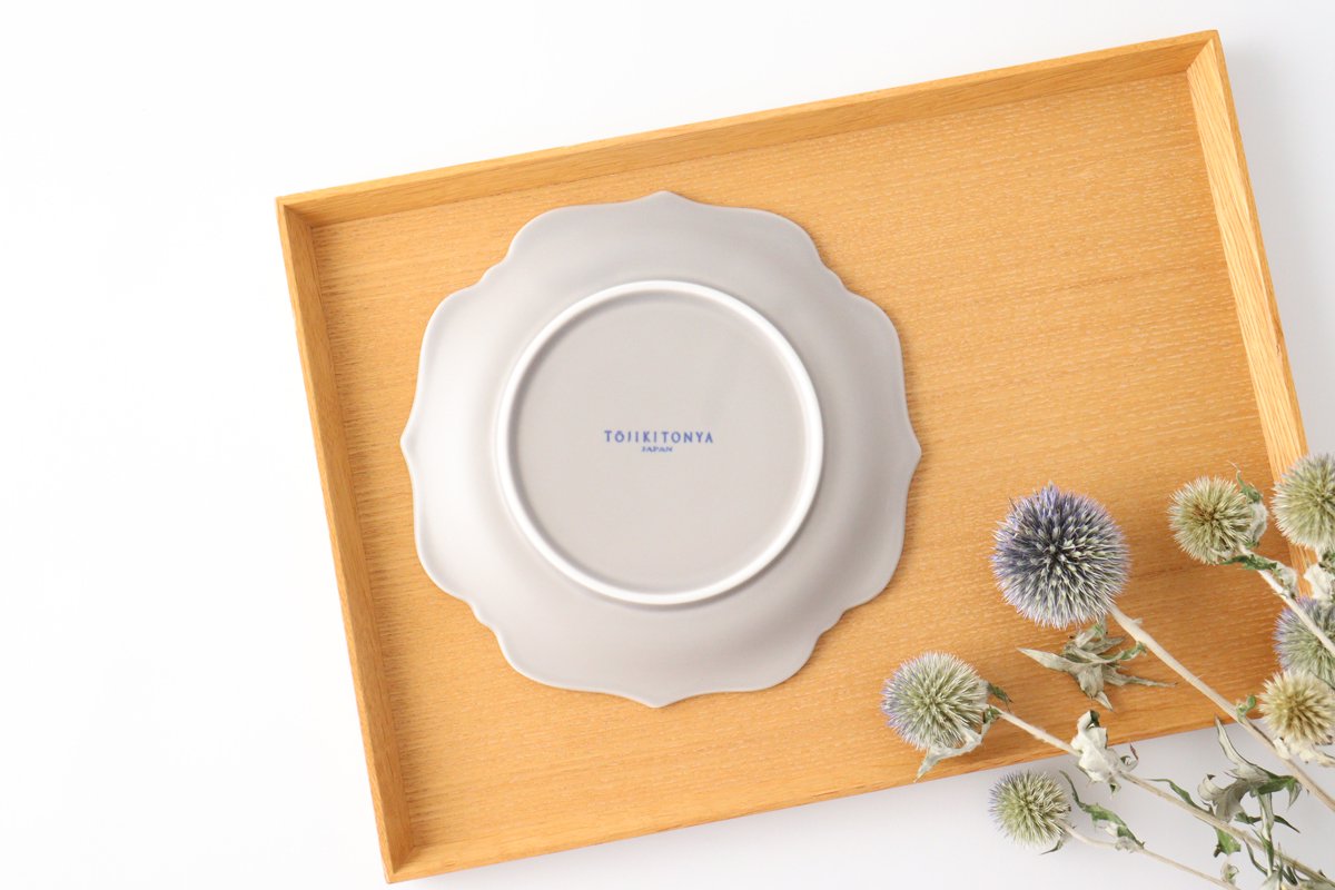 aoi Flower-shaped Plate Dark Ash | Mino Ware