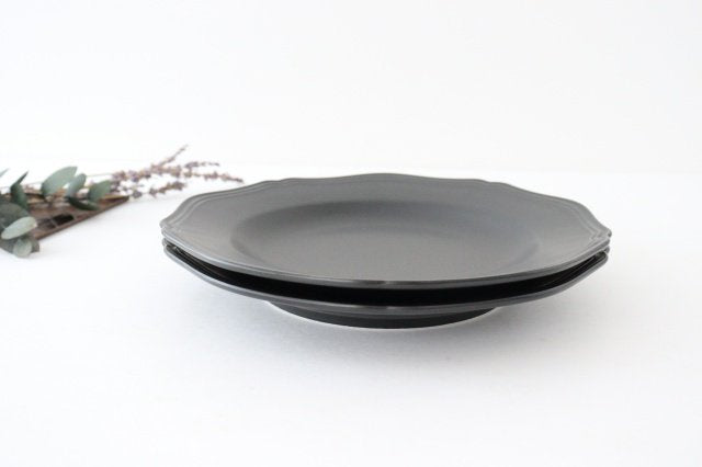 calme Flower Shaped Plate Matte Black| Hasami Ware