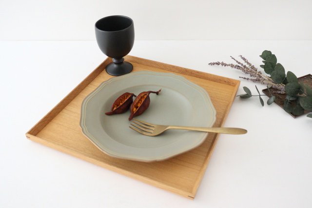 calme Flower Shaped Plate Matte | Hasami Ware