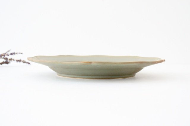 calme Flower Shaped Plate Matte | Hasami Ware