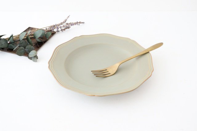 calme Flower Shaped Plate Matte | Hasami Ware