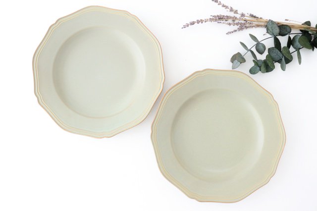 calme Flower Shaped Plate Matte | Hasami Ware