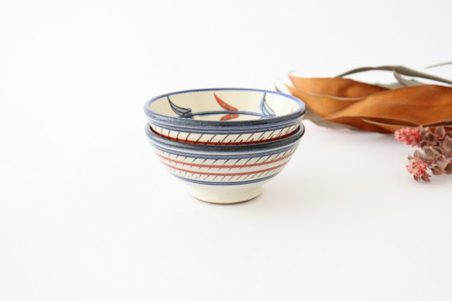 Toshin Kiln Small Bowl Red Bougainvillea Arabesque 9cm/3.5in | Kobachi Tsuboya Ware Yachimun-Detail9