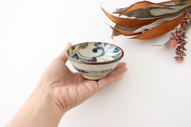 Toshin Kiln Small Bowl Blue and Brown Arabesque 9cm/3.5in | Kobachi Tsuboya Ware Yachimun-Detail3