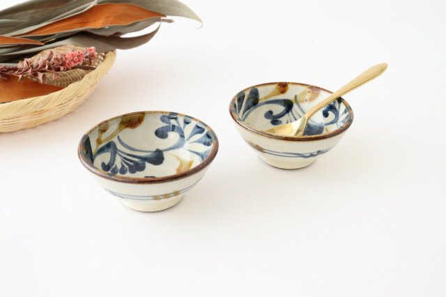 Toshin Kiln Small Bowl Blue and Brown Arabesque 9cm/3.5in | Kobachi Tsuboya Ware Yachimun-Detail9