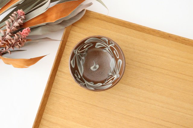 Toshin Kiln Small Bowl Slip-trailing 9cm/3.5in | Kobachi Tsuboya Ware Yachimun-Detail2