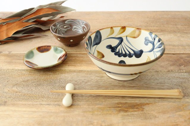 Toshin Kiln Small Bowl Slip-trailing 9cm/3.5in | Kobachi Tsuboya Ware Yachimun-Detail11