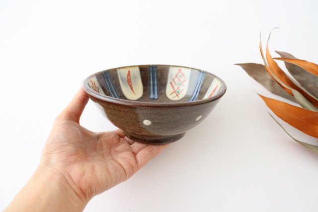 Toshin Kiln Round Bowl Red-painted  15cm/5.9in | Tsuboya Ware Yachimun-Detail4