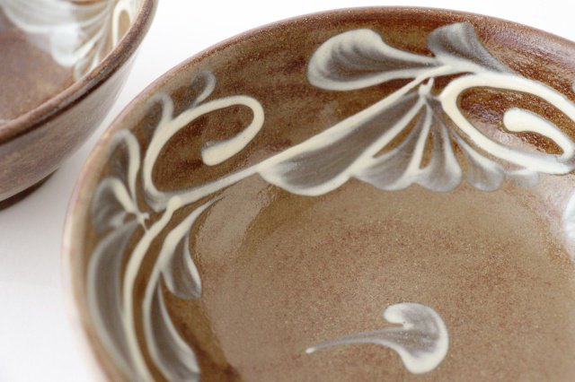 Toshin Kiln Round Bowl Slip-trailing 15cm/5.9in | Tsuboya Ware Yachimun-Detail8