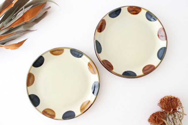 Toshin Kiln Round Plate Brown and Blue Dots 21cm/8.3in | Tsuboya Ware Yachimun