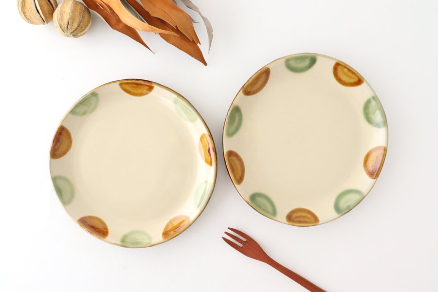 Toshin Kiln Round Plate Brown and Green Dots 21cm/8.3in | Tsuboya Ware  Yachimun-Detail6