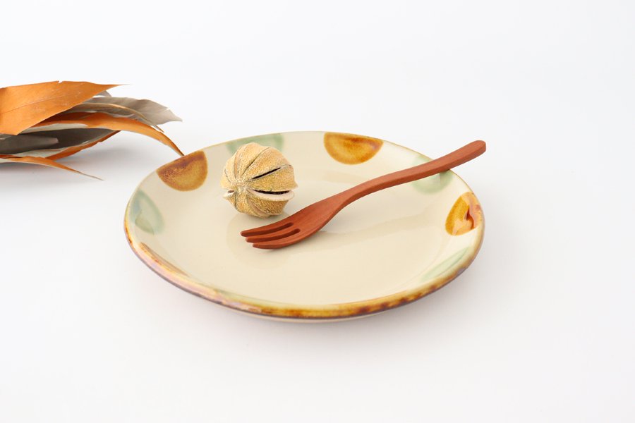 Toshin Kiln Round Plate Brown and Green Dots 21cm/8.3in | Tsuboya Ware  Yachimun-Detail7